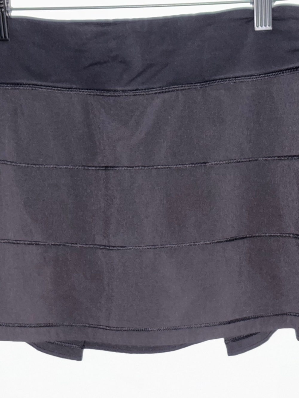 Lululemon black pace rival 10